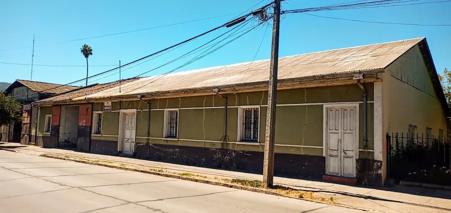 Terreno para desarrollo inmobiliario comercial y logística de distribución final, a sólo 800 metros de la ruta 5 sur.